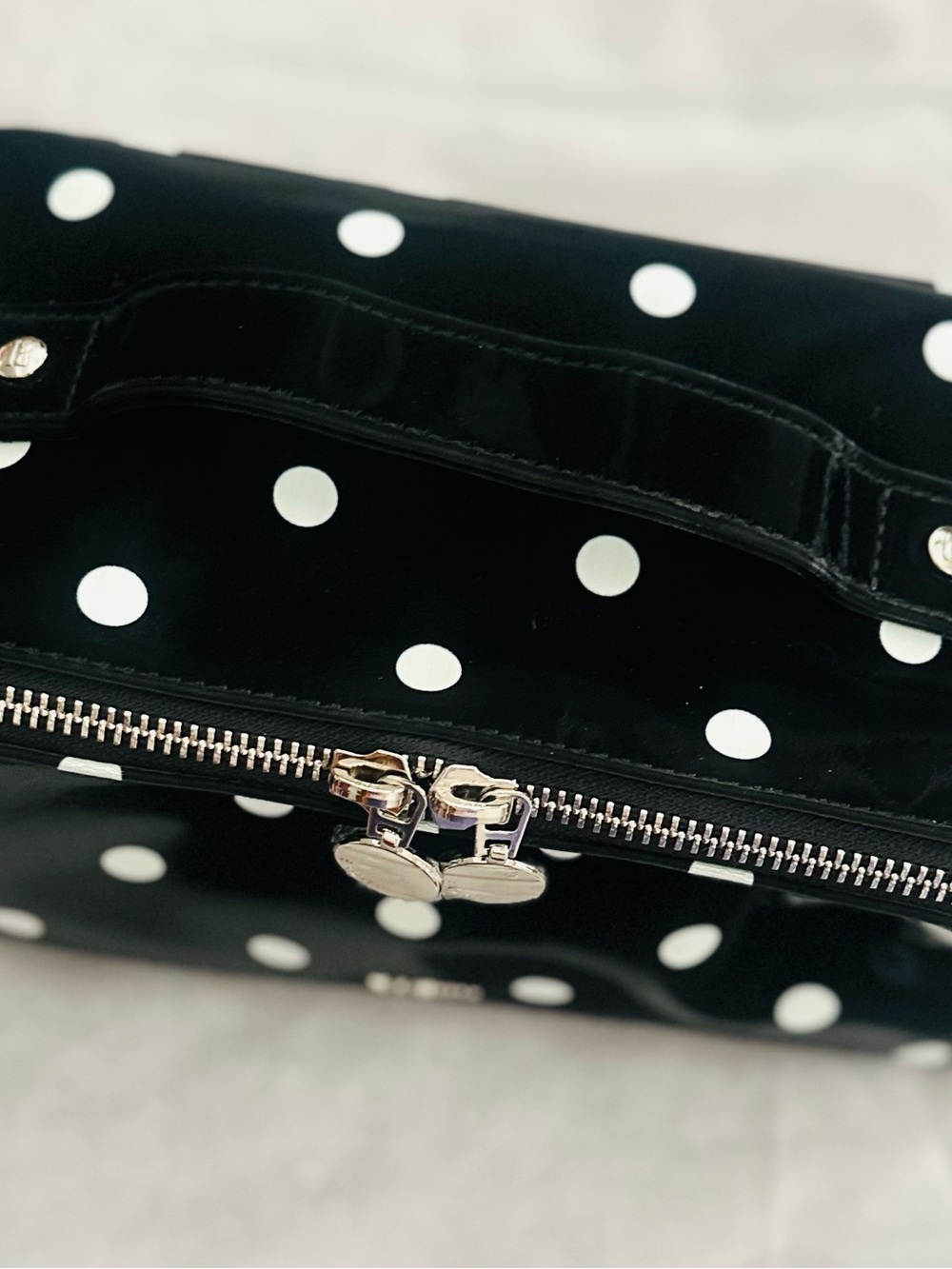 ๐Black and White Polka Dot Cosmetic Case